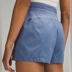 Lululemon Dance Studio High Rise Short 3.5” women’s size 2